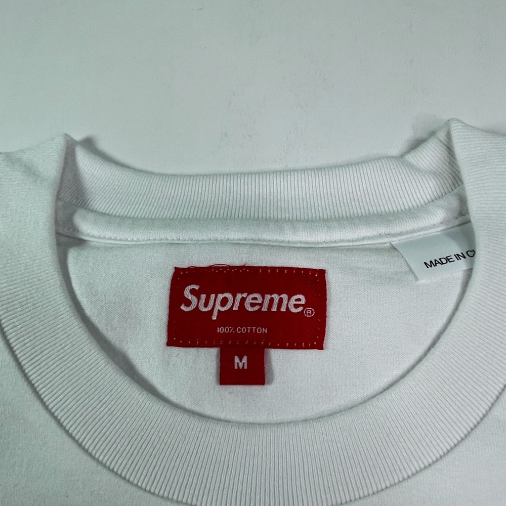 Supreme Jeweled Multi-Color Skyline Mens Size Medium White T-Shirt - Picture 2 of 4